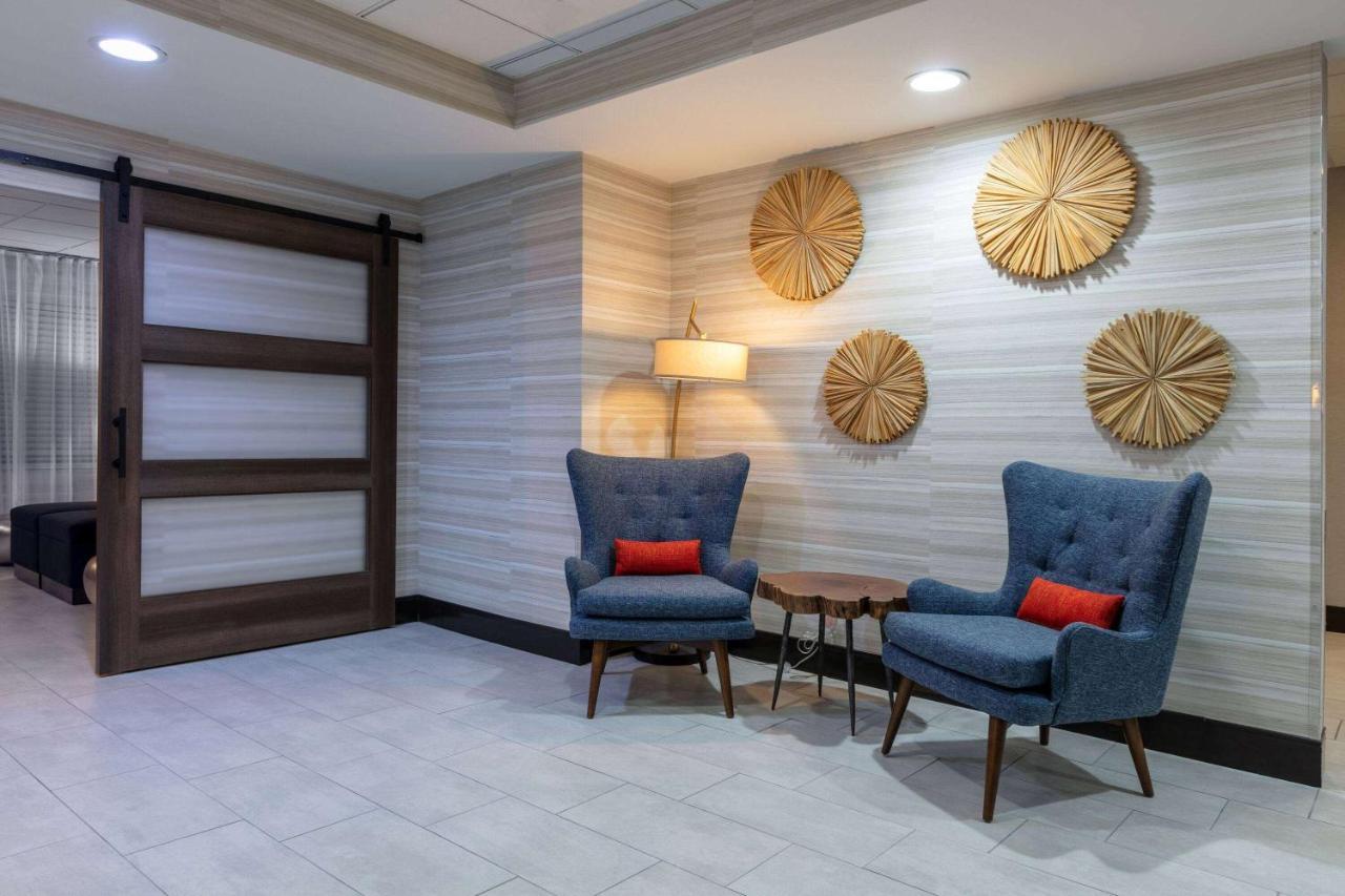 Wingate By Wyndham - Dfw North Hotel Irving Exterior foto